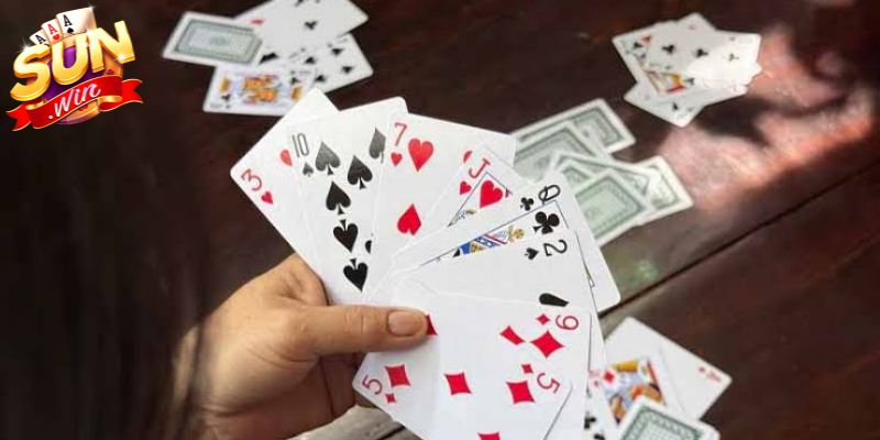 Các nhóm bàn và trò chơi trong Casino