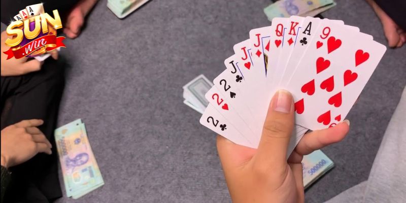 Pot Limit và vị trí hành động quyết định nhịp xây pot